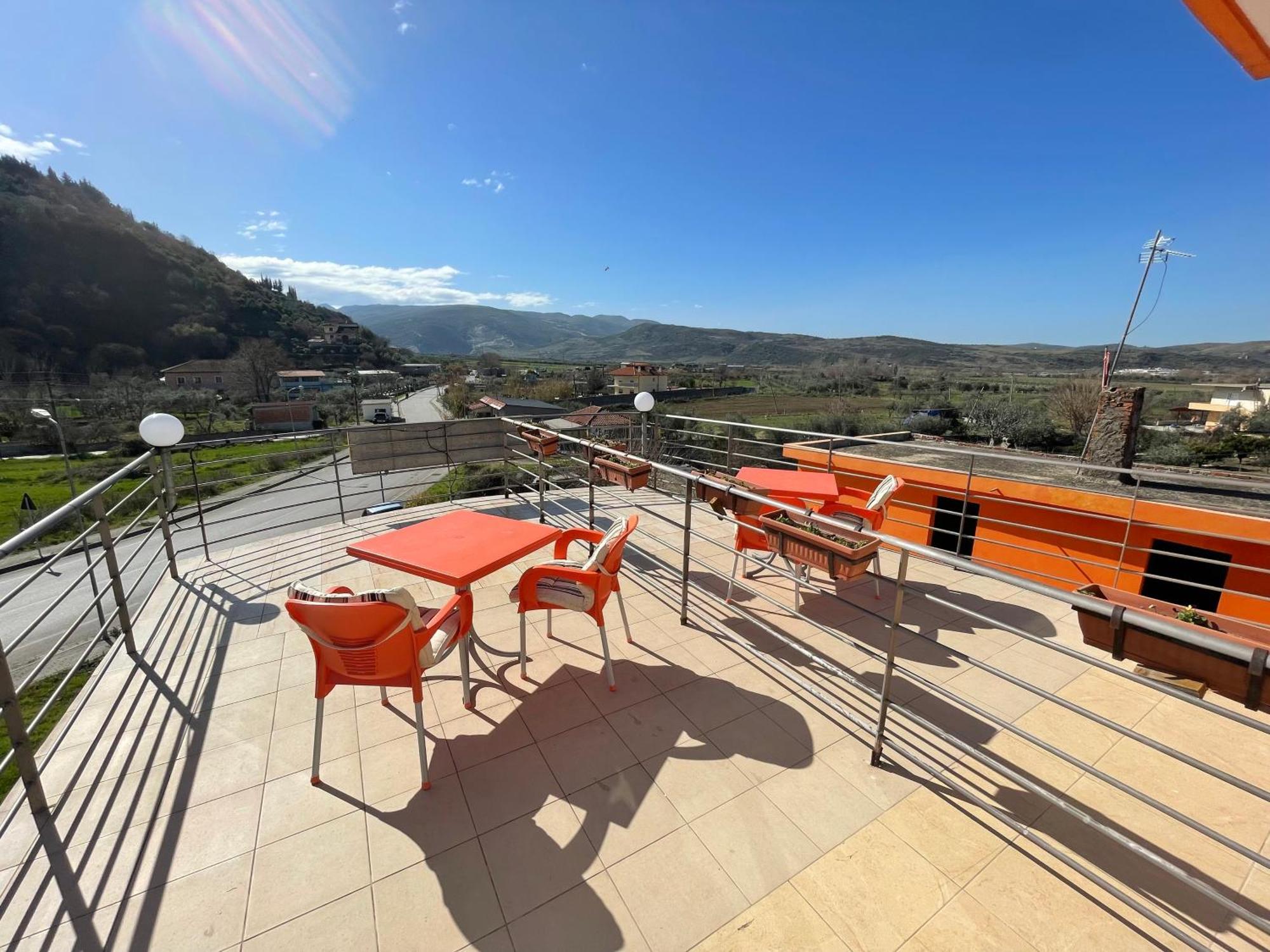 Hotel Bar Restaurant Mete Peshkepi Dış mekan fotoğraf