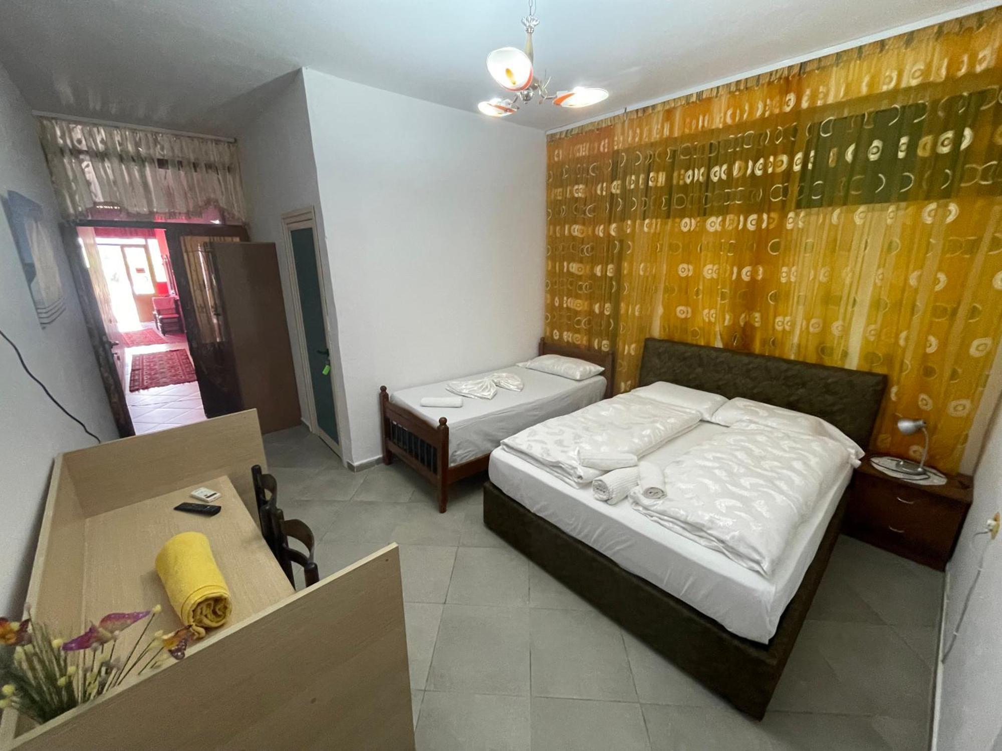 Hotel Bar Restaurant Mete Peshkepi Dış mekan fotoğraf