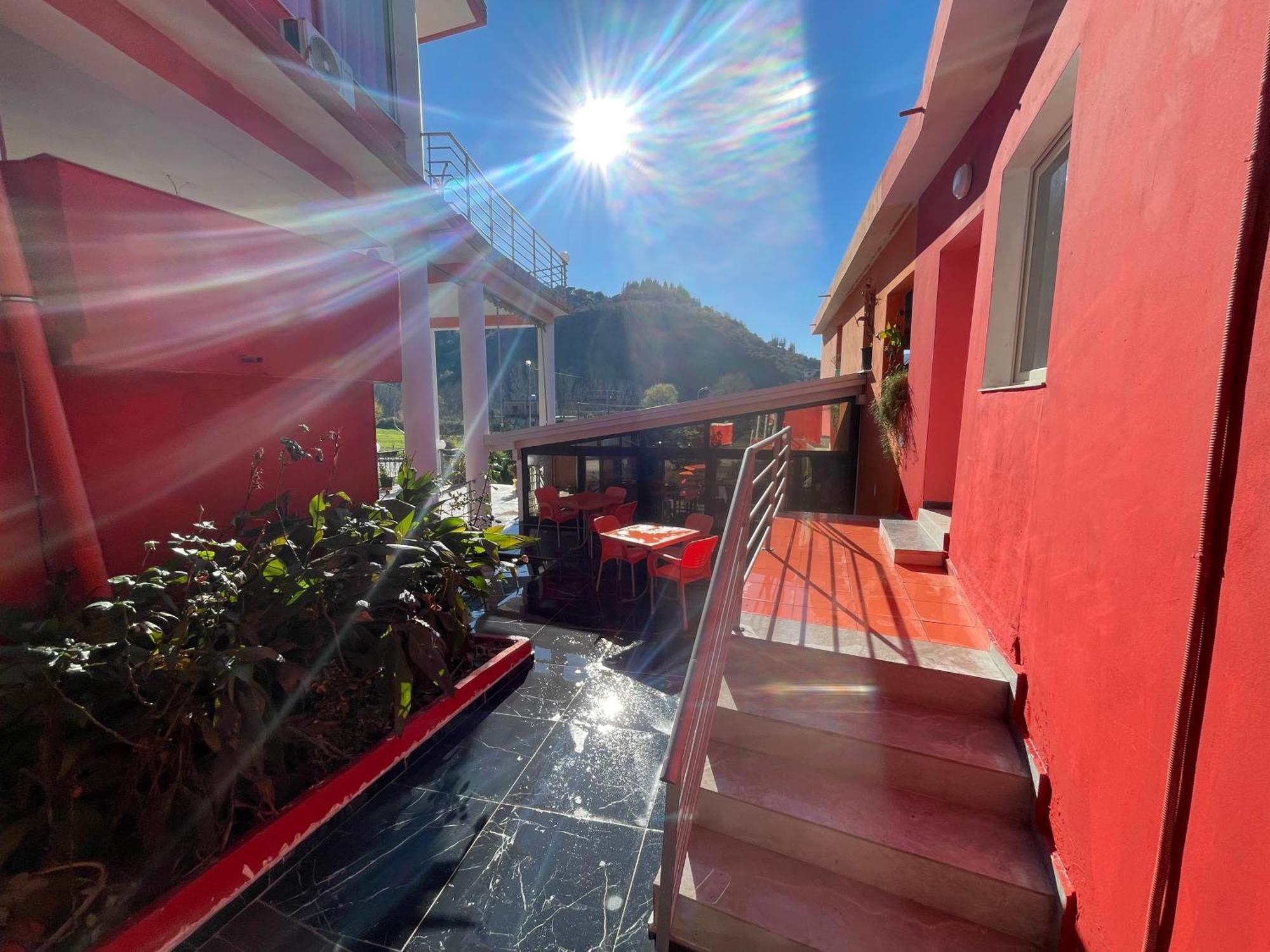 Hotel Bar Restaurant Mete Peshkepi Dış mekan fotoğraf